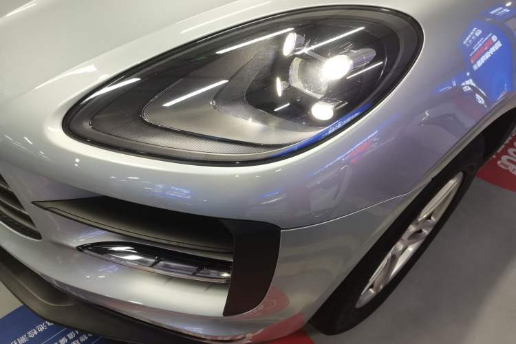 Used Porsche Macan 2021 Macan 2.0T