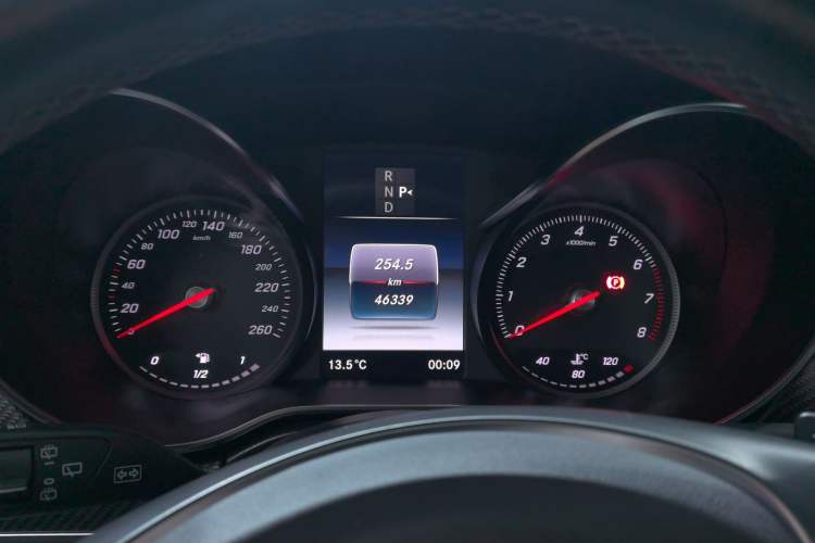 Used Mercedes-Benz V-Class 2018 V 260 Prestige Edition China VI
