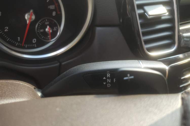 Used Mercedes-Benz GLE 2016 GLE 400 4MATIC
