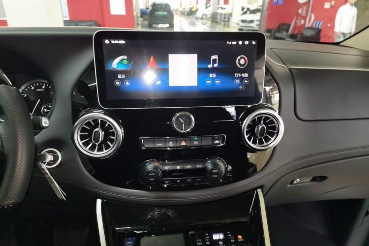 Used Mercedes-Benz Vito 2020 2.0T Elite Version 7 Seats