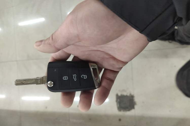 Used Volkswagen Lamando 2017 230TSI DSG Fashion Edition
