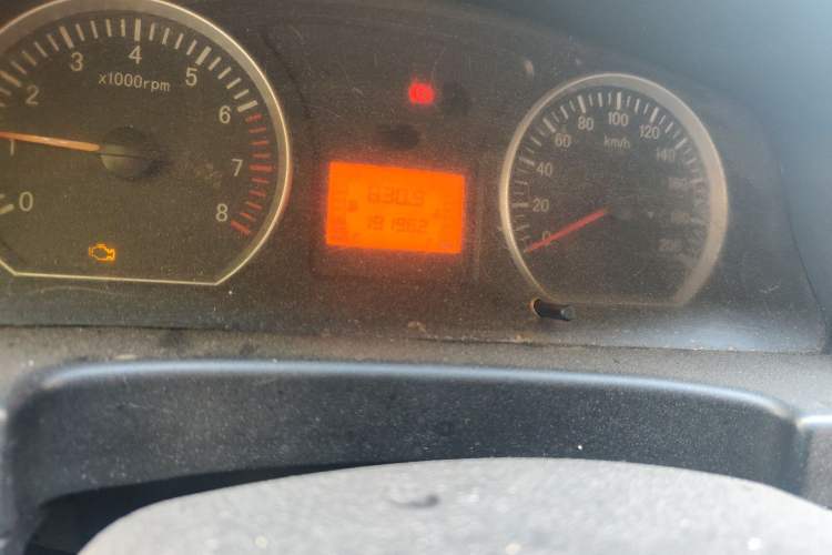 Used FORTHING Lingzhi 2012 Passenger Version 1.6L Comfort Edition
