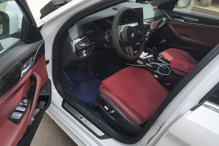 Used BMW 5 Series 2020 530Li Leading Model M Sport Package