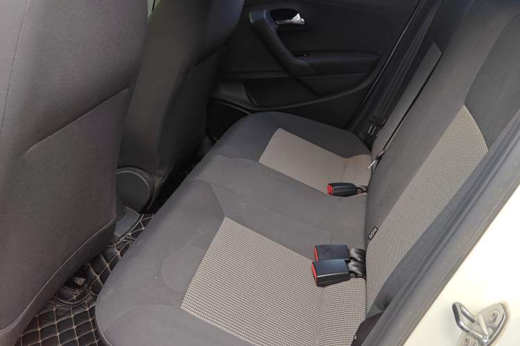 Used Volkswagen Polo 2016 1.4L Automatic Trendy Model
