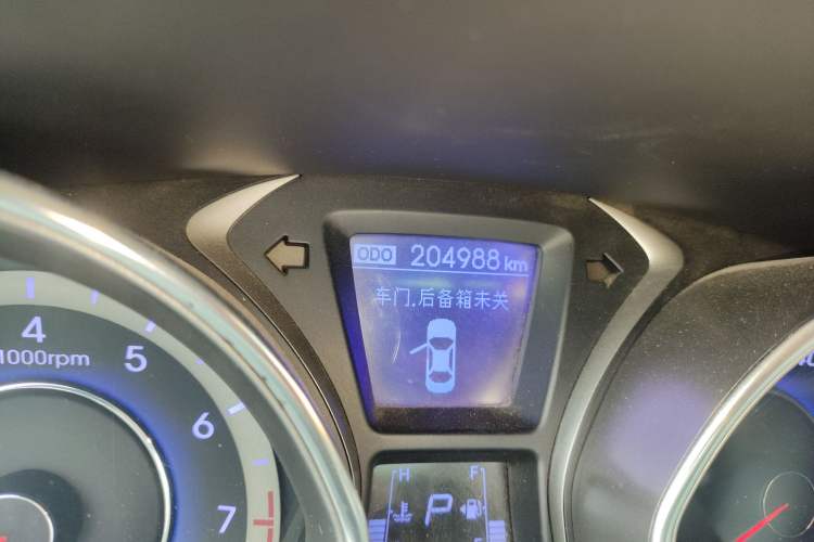 Used Hyundai Elantra (5th Generation / Langdong) 2012 1.6L Automatic Prestige Model
