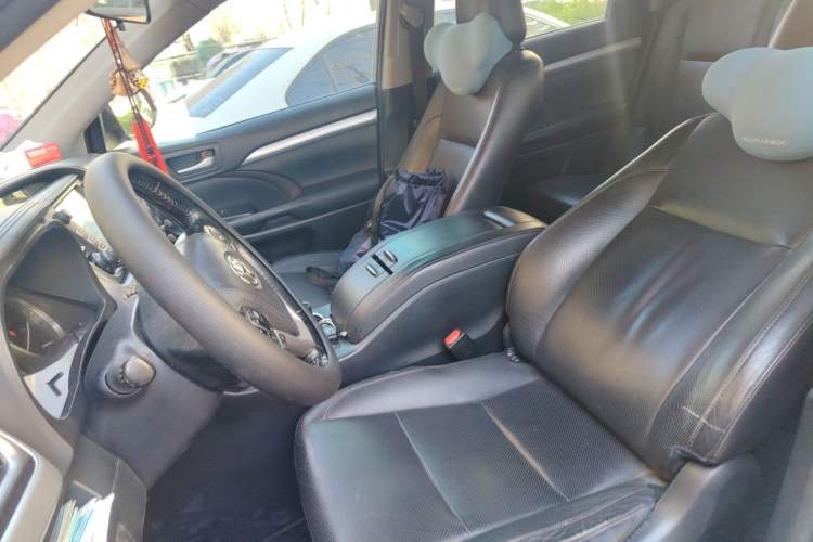 Used Toyota Highlander 2015 2.0T Four-Wheel Drive Luxury Edition 7-Seater Left Front Seat