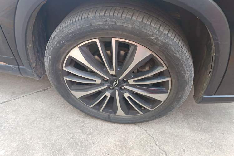 Used Chery Tiggo 8 PRO 2024 Champion Edition 390T Two-Wheel Drive Peak Version 7 Seats
