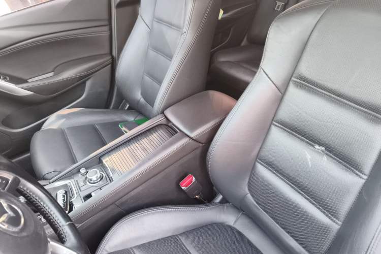 Used Mazda Atenza 2017 2.0L Blue Sky Luxury Edition
