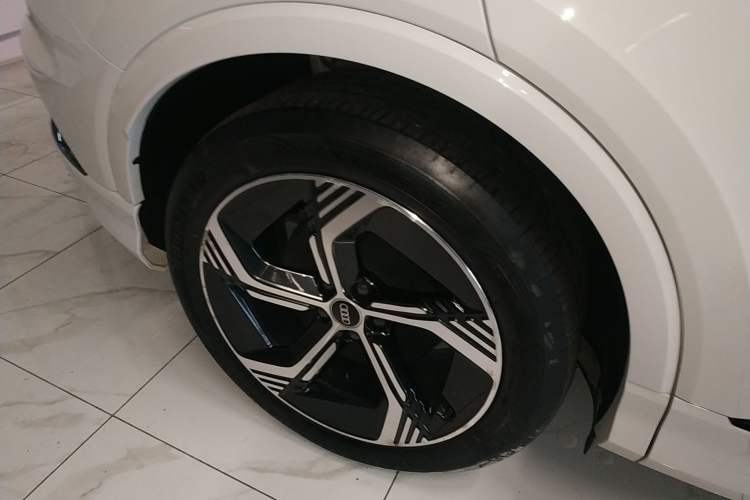 Used Audi Q4 e-tron 2023 40 e-tron Creation Edition Midnight