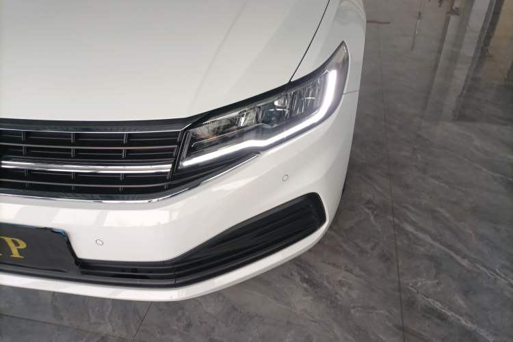 Used Volkswagen Bora 2020 1.5L Automatic Fashion Edition Left Front Headlight