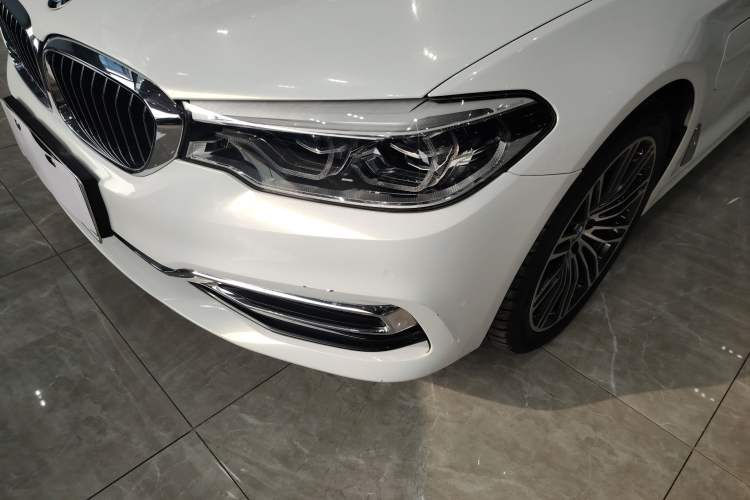 Used BMW 5 Series New Energy 2020 Mileage Upgrade Version 530Le Luxury Package