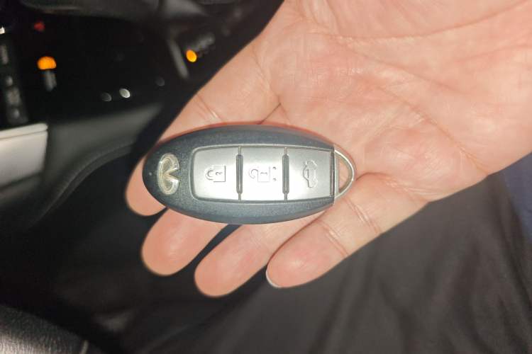 Used Infiniti Q50L 2015 2.0T Enjoyment Edition
