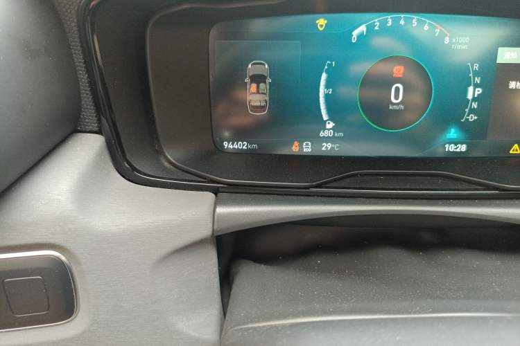Used Lynk & Co 03 2021 1.5TD DCT JingPlus Odometer Close Up