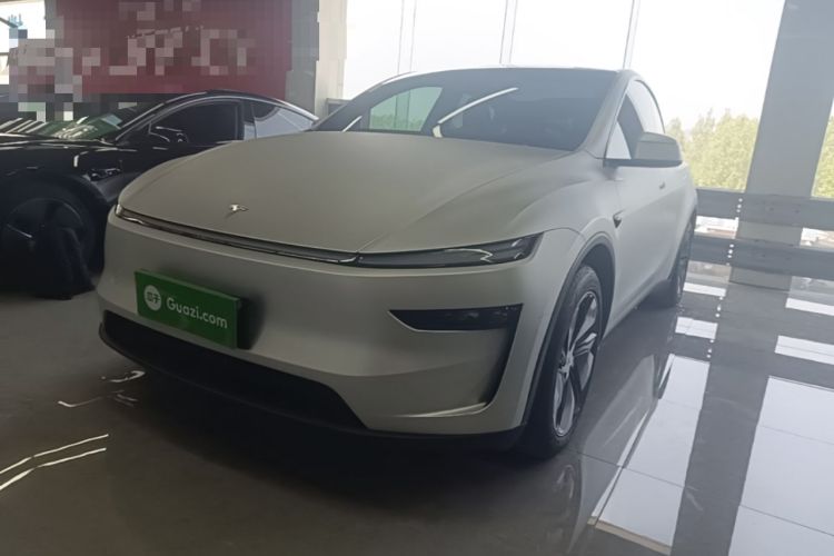 Used Tesla Model Y 2025 Rear-Wheel-Drive Version