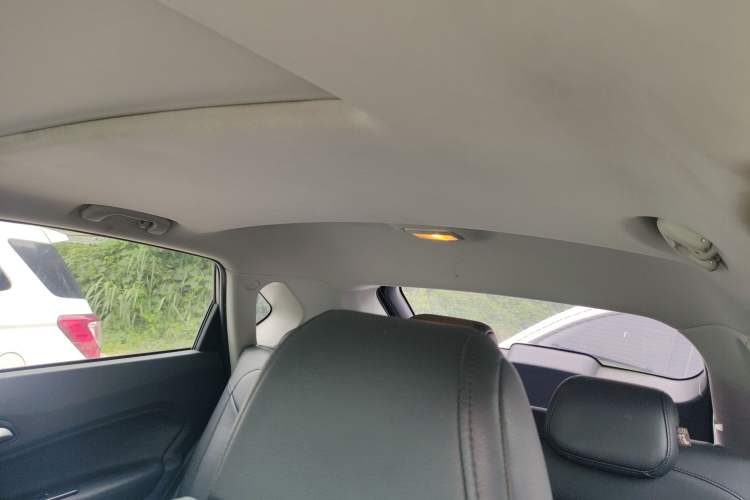 Used MG GS 2015 2.0TGI TST Four-Wheel Drive Flagship Edition
