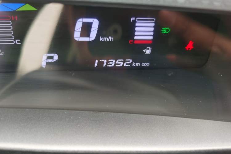 Used Geely Auto Vision X1 2017 1.3L Automatic Player Edition
