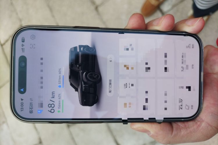 Used Polestones 01 2023 Deluxe 6-Seater Version