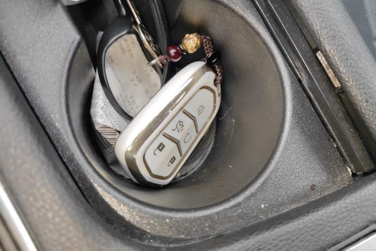 Used Cadillac XT6 2020 28T 7-Seater Four-Wheel Drive Luxury Version Vehicle Key