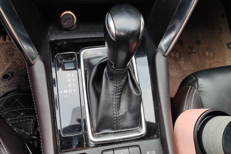 Used Mazda CX-4 2018 2.0L Automatic Two-Wheel Drive Blue Sky Luxury Edition