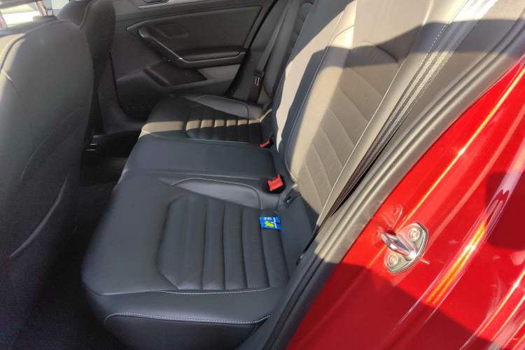 Used Volkswagen Lamando 2018 280TSI DSG Comfort Edition
