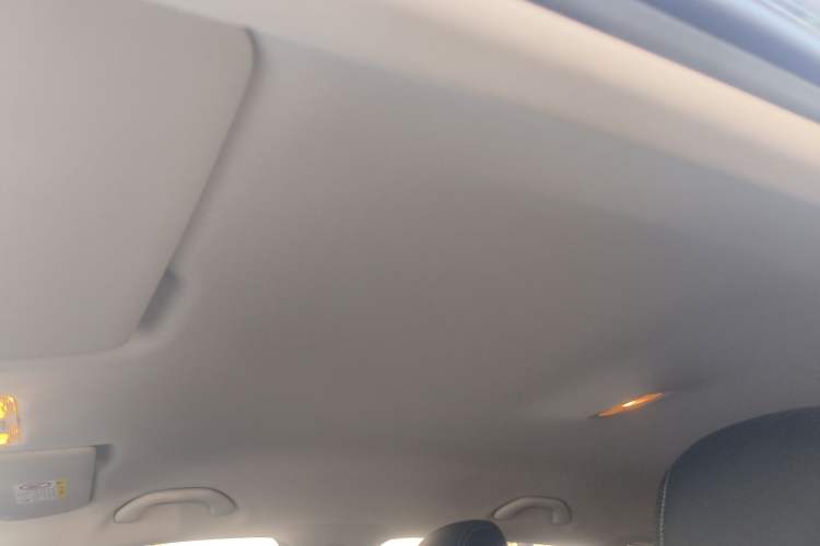 Used Jetta VS5 2023 280TSI Manual Entry-Level Model Headliner