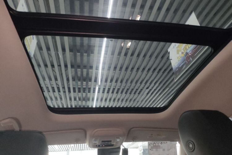 Used Buick Envision 2023 Encore Plus 652T Five-Seat Luxury Model Headliner