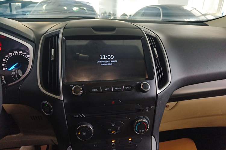 Used Ford Edge 2016 EcoBoost 245 Two-Wheel-Drive Titanium 5-Seater