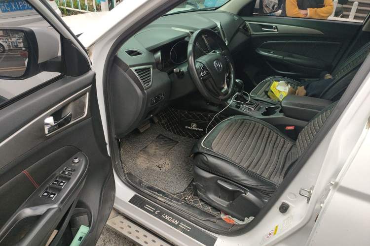 Used CHANGAN CS75 2016 1.8T Automatic Elite Model China V Standard Driver Seat