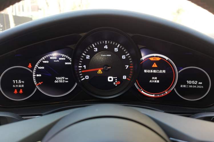 Used Porsche Panamera 2023 Facelifted Panamera 2.9T Platinum Edition Instrument Cluster