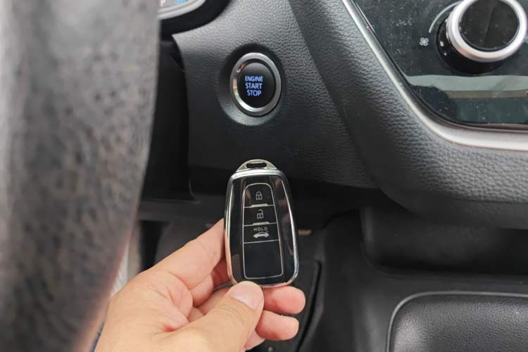 Used Toyota Corolla 2019 1.2T S-CVT GL-i Elite Edition Vehicle Key