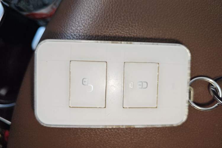 Used BYD Tang New Energy 2015 2.0T Four-Wheel-Drive Flagship Model