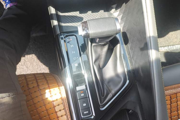 Used Baojun RC-5 2020 1.5T CVT Smart Luxury Edition