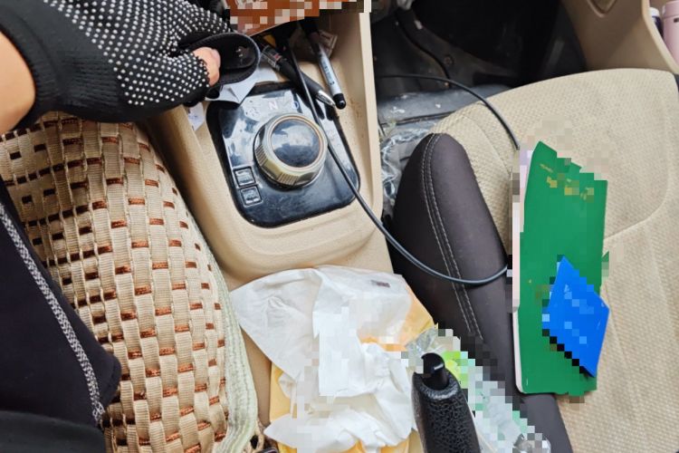 Used CHANGAN KUAYUE Xing V7 EV 2022 Standard Model 270km Gear Lever