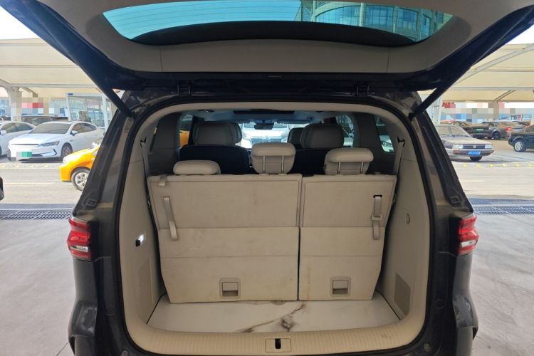 Used Roewe iMAX8 2021 400TGI Supreme Series Prestige Edition