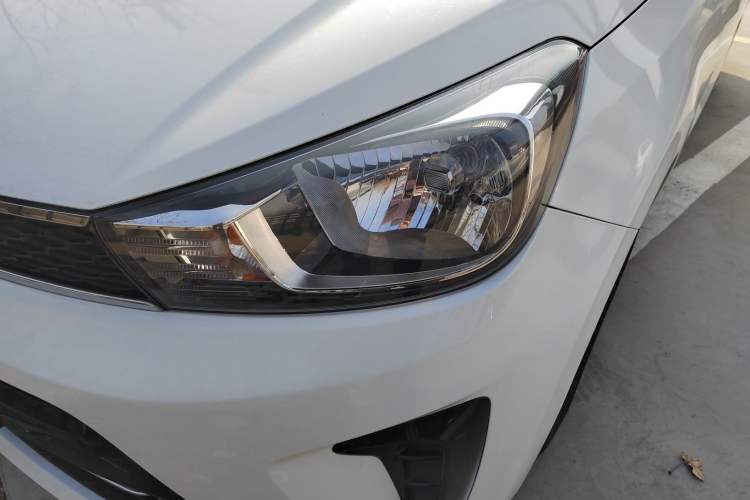 Used Kia Pegas 2017 1.4L Manual Value Edition
