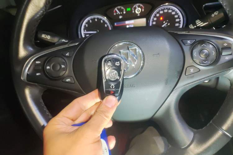 Used Buick LaCrosse 2020 652T Luxury Version Vehicle Key