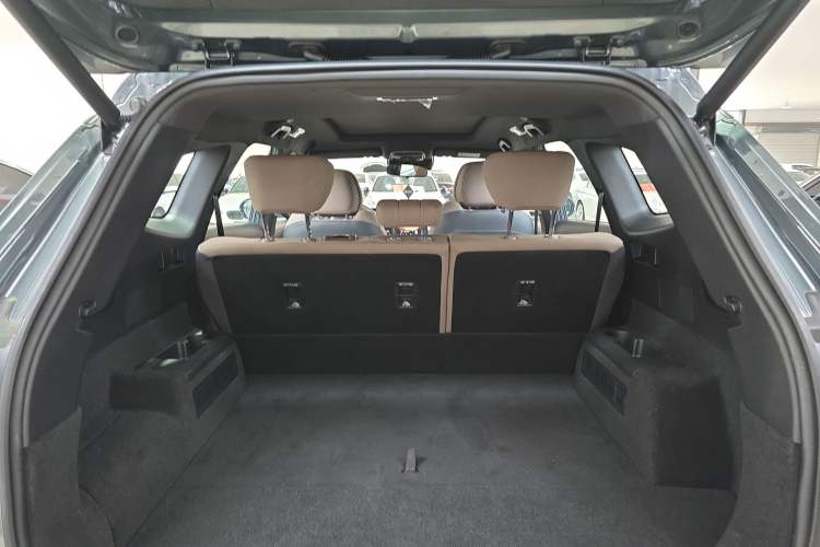 Used Chery Fengyun T8 2025 1.5T 130km Deluxe Version 5 Seats