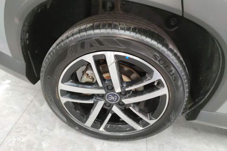 Used BYD Song L DM-i 2024 75km Leading Edition