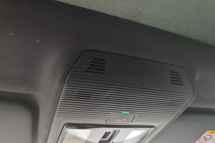 Used Volkswagen ID.3 2021 Pro Smart Edition Headliner