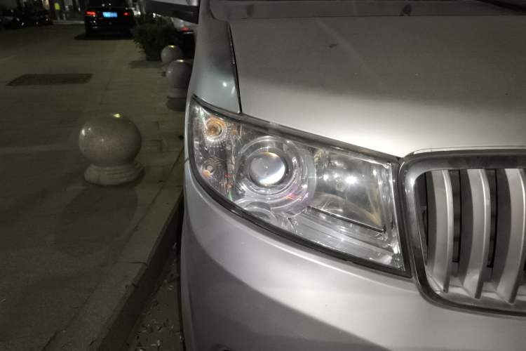 Used Jinbei Hiace X30 2018 1.3L Cargo Van Standard Version DLCG12 Right Front Headlight