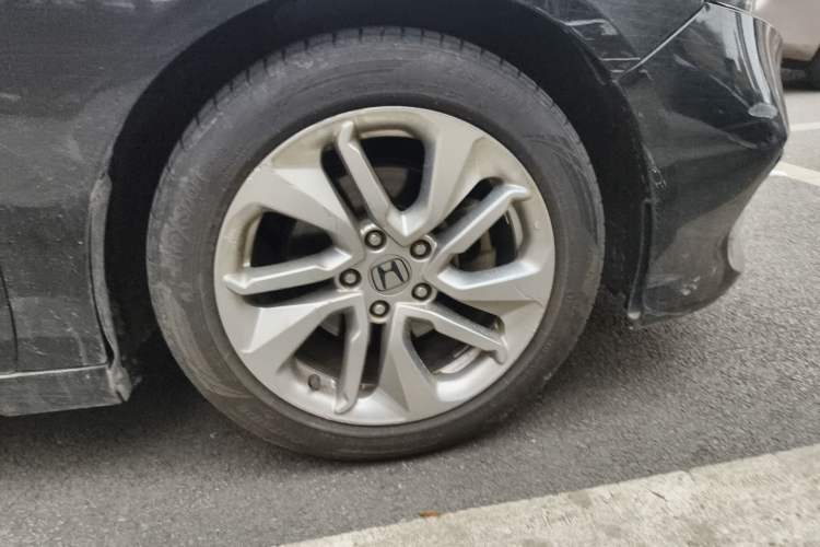 Used Honda Accord 2018 260TURBO Elite Edition China VI Right Front Wheel Hub