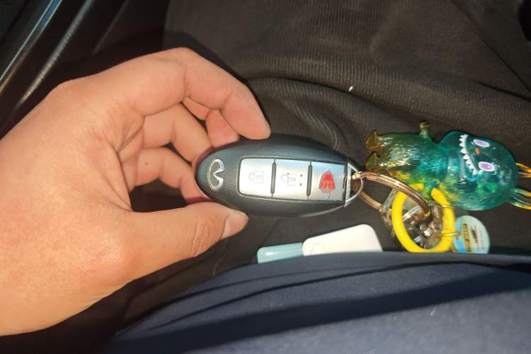 Used Infiniti QX50 2015 2.5L Comfort Edition
