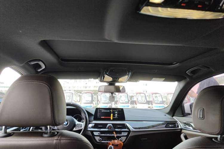 Used BMW 5 Series 2019 Restyled 525Li M Sport Package Headliner