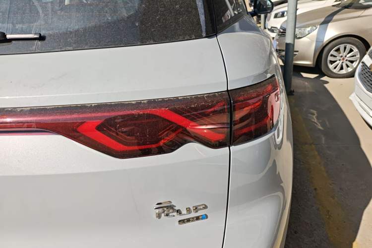 Used BYD Yuan UP 2025 Intelligent Driving Version 401 km Beyond-Range Edition