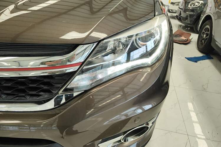 Used BYD S7 2017 2.0T Automatic Prestige Edition
