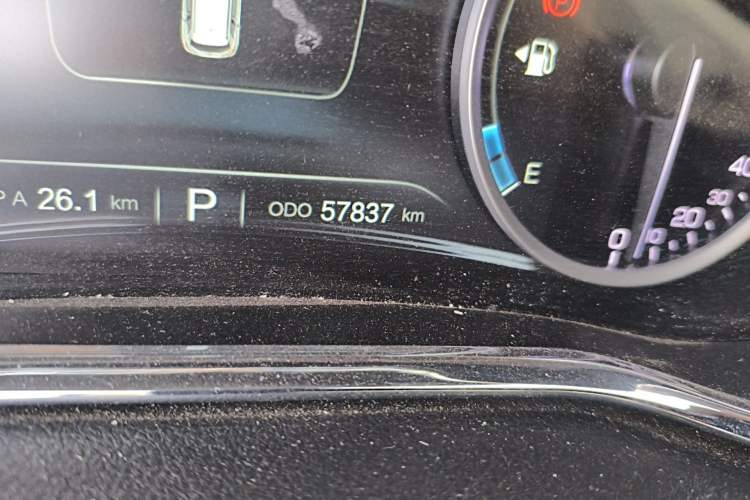 Used CHANGAN CS75 2017 Shangkui Edition 1.5T Automatic Fengxiang Model
