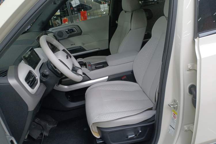 Used Formula Leopard Titanium 3 2025 501 km All-Wheel Drive Intelligent Driving Max Edition