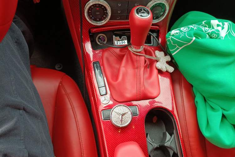 Used Mercedes-Benz SLK-Class 2011 SLK 200 Fashion Model