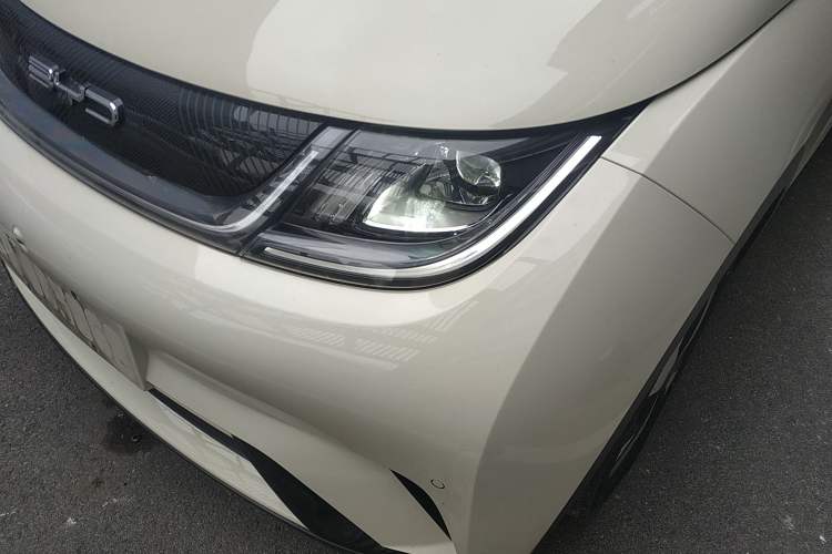 Used BYD Dolphin 2023 420 km Fashion Edition
