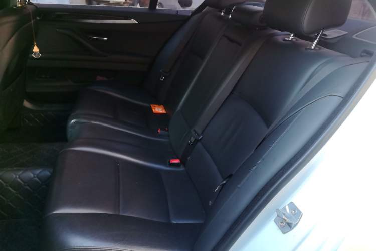 Used BMW 5 Series 2014 525Li Leading Model